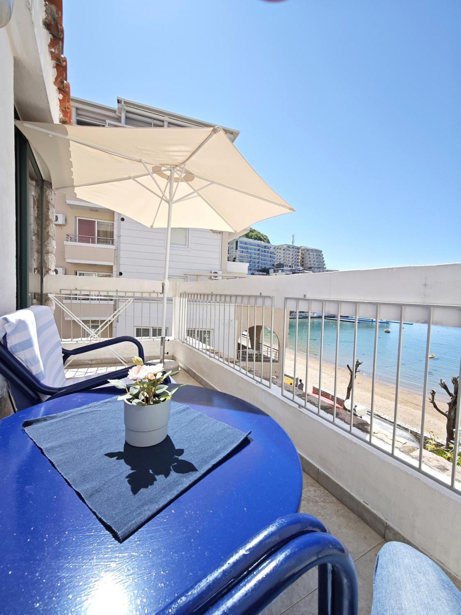 Fisherman House Apartments Рафаиловичи Екстериор снимка